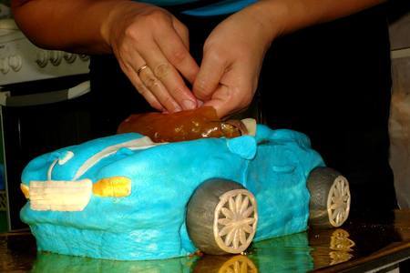 Торт "спортивное авто": шаг 22