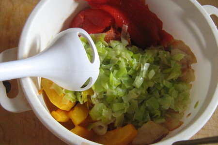 Суп из запечённой тыквы с грушами,сладким перцем и имбирём: шаг 7