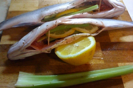 Сибас запеченный с овощами и лимоном: шаг 4
