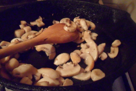 Пирожки с картофелем и грибами.: шаг 7