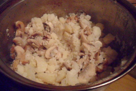 Пирожки с картофелем и грибами.: шаг 8