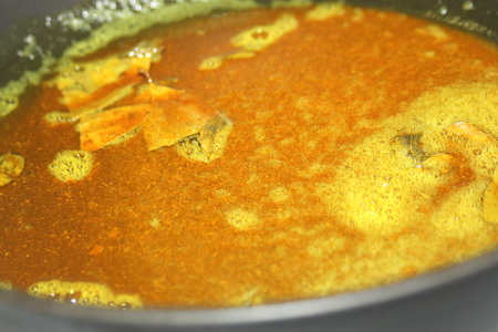 Тушенная пряная индейка с ананасом, по мотивам индийской кухни.: шаг 1