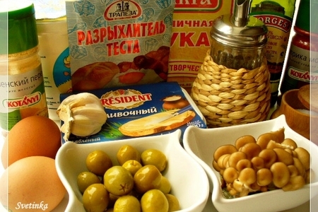 Сырные кексы с оливками, грибами и паприкой «для сырофреников и мачо»: шаг 1