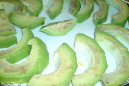 Раки на яблочно-авокадовом карпаччо: шаг 2