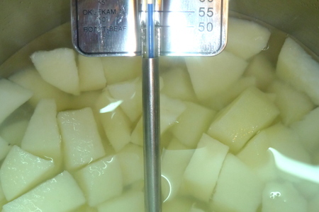 Томатный суп с гигантской фасолью и постными картофельными рогаликами + булочки с зеленым луком: шаг 10
