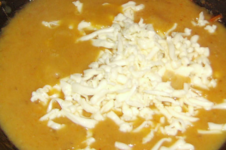 Сырный суп в тыковке: шаг 9