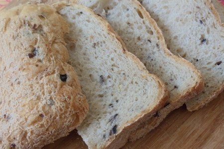 Ароматный хлеб с маслинами и чесноком для х/п: шаг 5