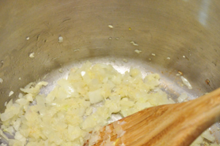 Чечевичный суп-пюре с кокосовым молоком и имбирём: шаг 3