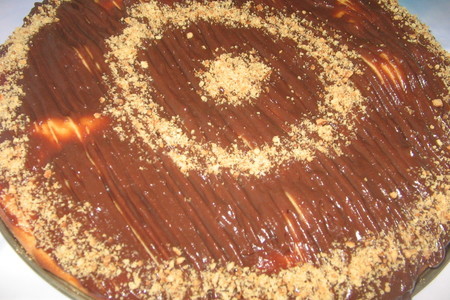 Пирог со сливой и красной смородиной.: шаг 8