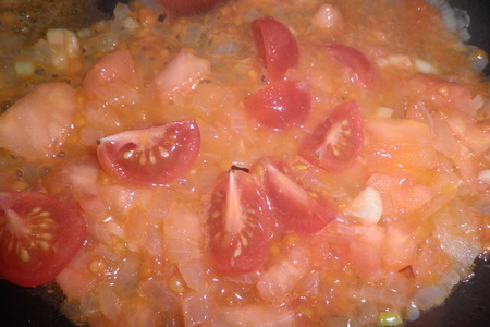 Паста с рыбой, запечённая в помидоре: шаг 3
