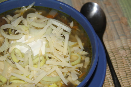 Луково кабачковый суп с грибами а-ля жульен  фм «суп из топора»: шаг 6