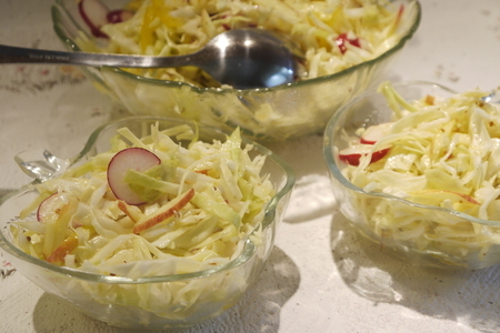 Салат из капусты с яблоком, редиской и конфитюрной заправкой: шаг 6