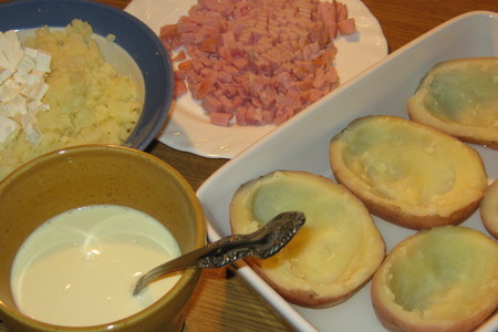 Картофель запеченный с ветчиной и брынзой (кулинарный алфавит): шаг 2