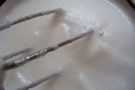 Чиз- десерт с черносмородиновым джемом и кокосом. кулинарный алфавит!: шаг 1