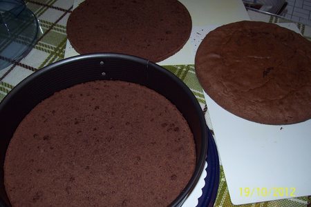 Шоколано-яблочный торт с воздушным сливочным кремом.: шаг 7