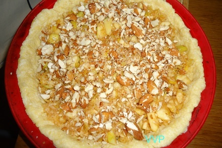 Яблочно-миндальный пирог с меренгой: шаг 2