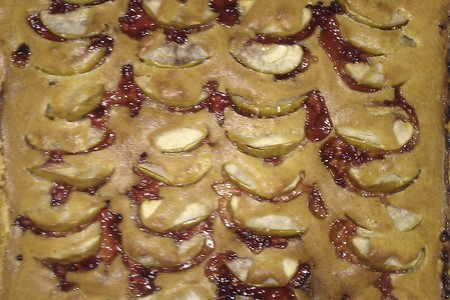 Яблочный пирог с брусничным конфитюром: шаг 6