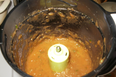 Шашлычок домашний из цуккини, обернутые в свинину под томатно-чесночным соусом: шаг 7