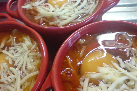 Запечённый томатный суп с яйцом и сыром: шаг 7