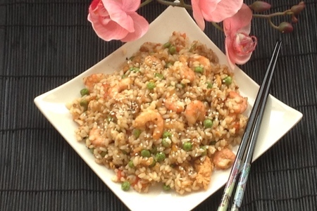 Рис по-китайски с курицей и креветками.: шаг 7