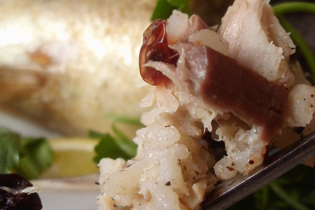 Рыба, фаршированная рисом с барбарисом: шаг 8