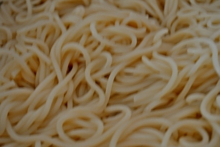 Спагетти с морепродуктами. быстро, просто, вкусно!: шаг 1