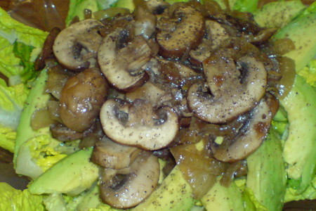 Салат из авокадо с грибами: шаг 5