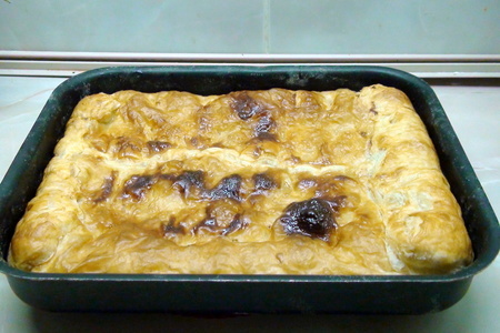 Пирог с рыбой, рисом и жареным луком: шаг 7