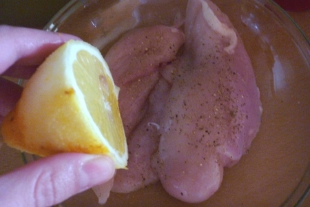 Куриное филе в ореховой панировке(декретные рецептики №11): шаг 1