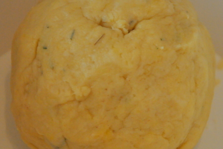 Сырный пирог с тимьяном и розмарином: шаг 2