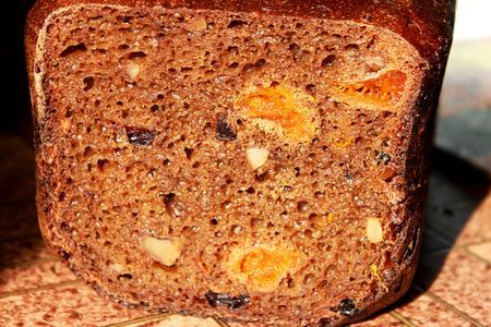 Ржаной хлеб на закваске с сухофруктами и орешками: шаг 9