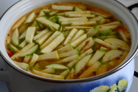 Лёгкий рыбный суп с овощами.: шаг 7