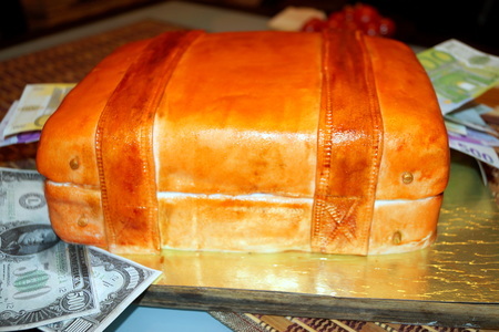 Торт «чемодан с деньгами». в подарок прекрасной аллочке a_l: шаг 10