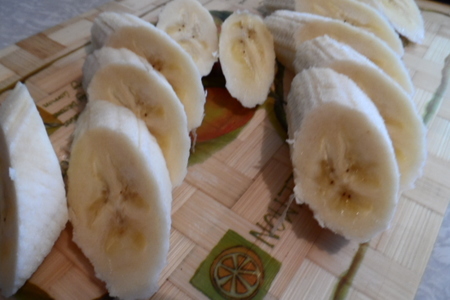 Бананы в карамели  с мороженым.: шаг 3