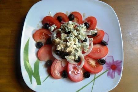 Салат с помидорами и сыром с голубой плесенью: шаг 5