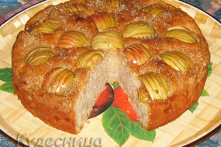 Яблочный бисквитный пирог: шаг 7