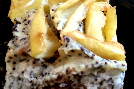 Пирог "осенний сюрприз" творожно- рисовый с маком, яблоками и шоколадом!: шаг 7