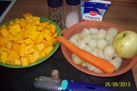 Тыква фаршированная,суп тыквенный и бонус-салат из сырой тыквы"витаминный"(дуэль): шаг 1
