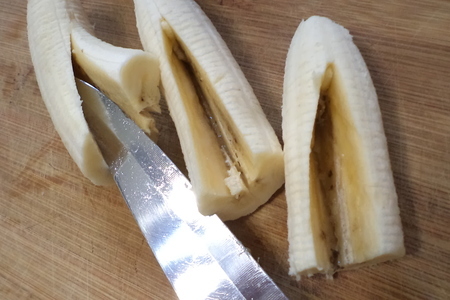 Мороженое "банан- лакомка" с низкокалорийным конфитюром с ореховой посыпкой!: шаг 2