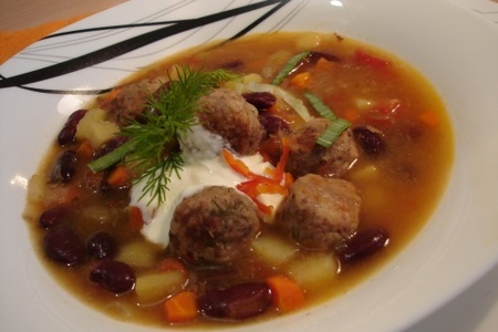 Суп с красной фасолью и фрикадельками (тест-драйв vitek): шаг 12