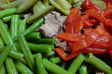 Салат из отварной говядины с овощами: шаг 3