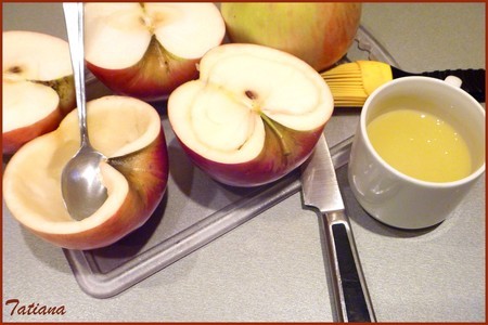 Яблоки запеченные с творогом и конфитюром: шаг 4
