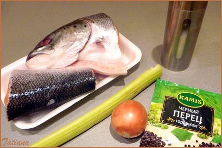 Суп рыбный с чечевицей в мультиварке : шаг 1