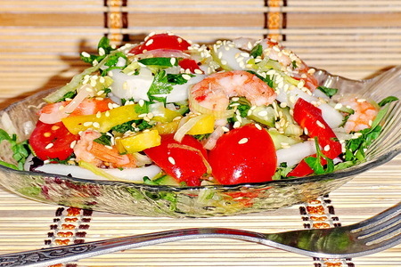 Салат с креветками и кальмарами от сержа марковича: шаг 6