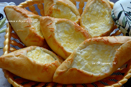 Pide турецкие с творогом и сыром: шаг 9