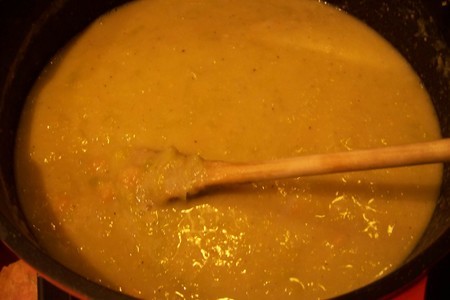 Густой луково-нутовый  суп с пармезаном.: шаг 6