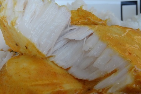 Масляная рыба под ароматным соусом: шаг 8