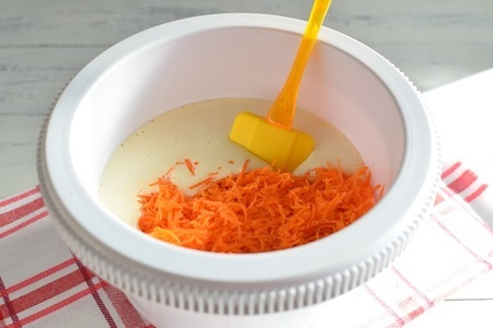 Морковный пирог с лимонным кремом : шаг 7