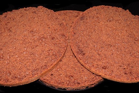 Шоколадный торт с грецкими орехами и кремом из сливочного сыра (тест-драйв): шаг 4