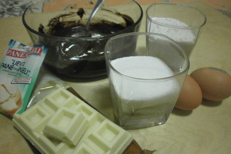 Капкейк из черёмуховой муки с каплями белого шоколада и  сырным крем - пенкой: шаг 1